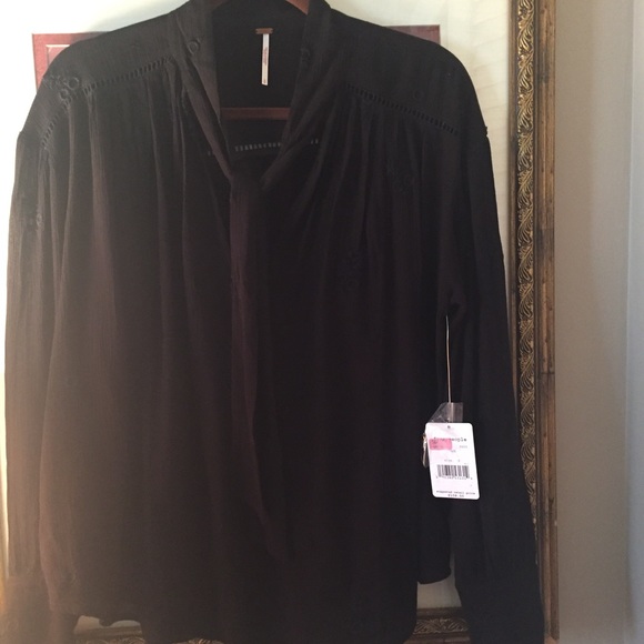 🍀BLACK* BNWT Free People  blouse - Picture 4 of 7